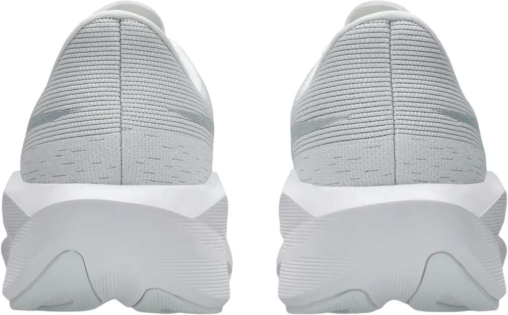 ASICS Novablast 6 White / White homme, vue arrière