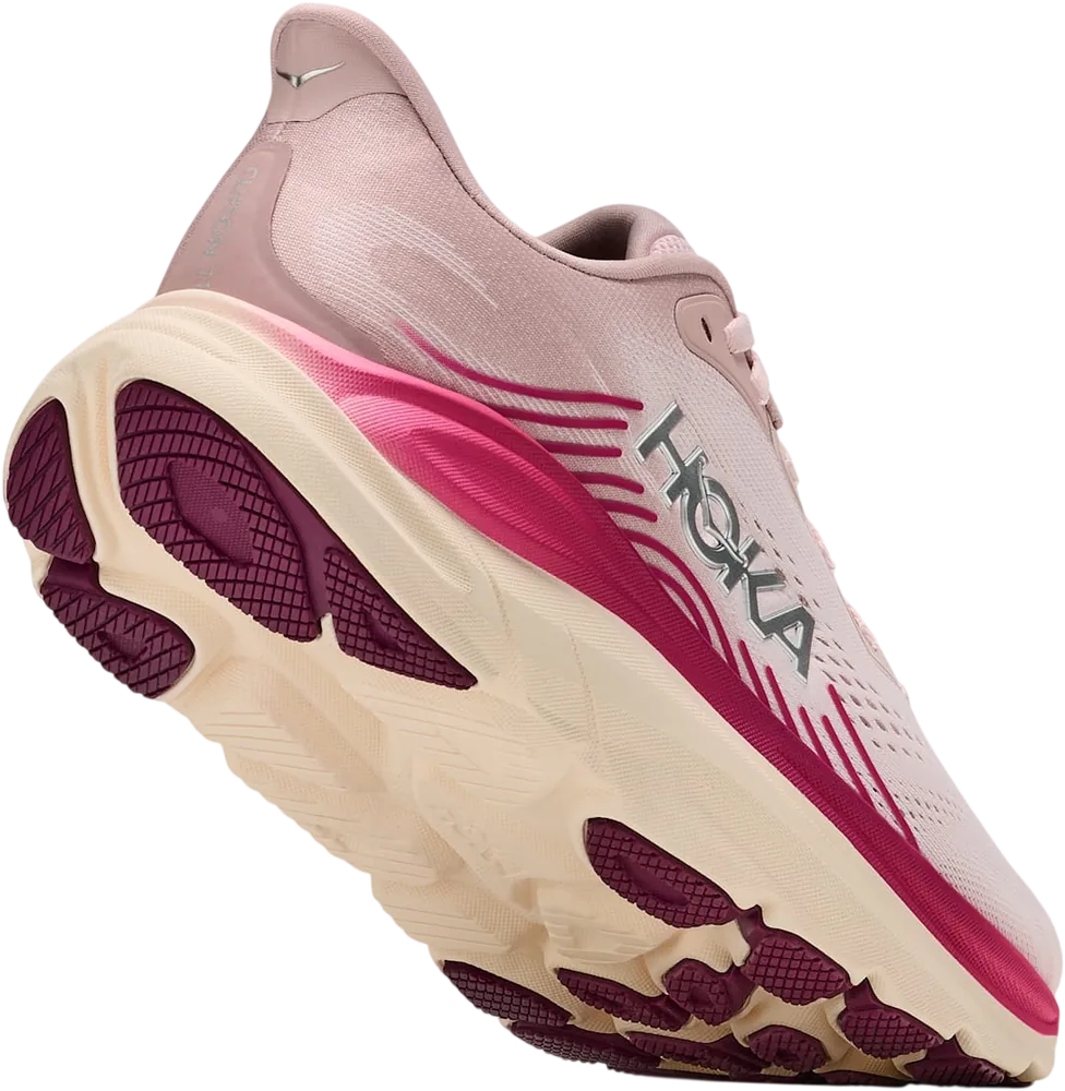 HOKA Clifton 11 Pink Opal/Alabaster, vue trois quarts