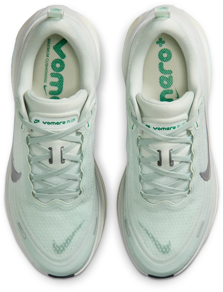 Nike Vomero Plus Light Silver / Barely Green, vue de dessus