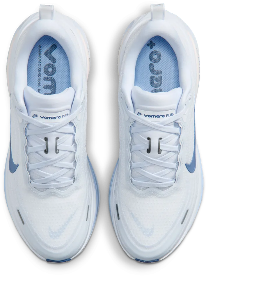 Nike Vomero Plus Blanc / Aluminum, vue de dessus
