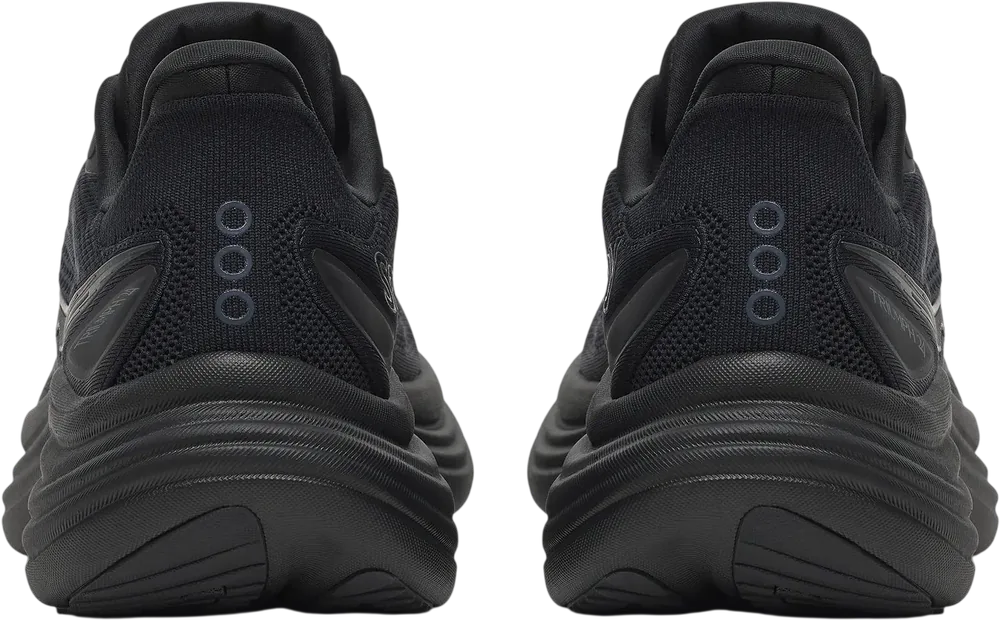 Saucony Triumph 24 Triple Black, vue arrière